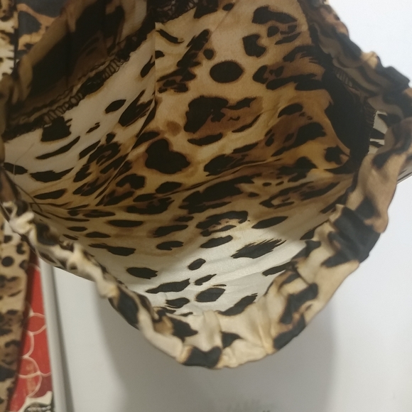 Leopard 🐆 draw string jogger style comfy pants - Picture 7 of 8